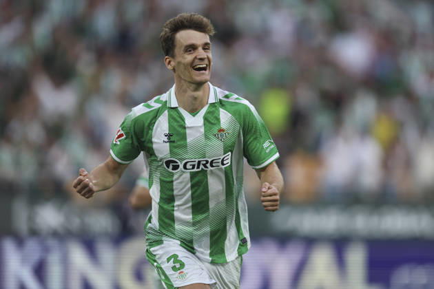 ESP: Real Betis - CA Osasuna. La Liga EA Sports. Matchday 8. Diego Llorente of Real Betis during the La Liga EA Sports match between Real Betis and CA Osasuna played at La Cartuja Stadium on Oct 11, 2026 in Sevilla, Spain. kpng Copyright: xAntonioxPozox xPRESSINPHOTOx AP_2627_BET_OSA_037