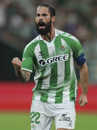 ESP: Real Betis - CA Osasuna. La Liga EA Sports. Matchday 8. Isco Alarcon of Real Betis during the La Liga EA Sports match between Real Betis and CA Osasuna played at La Cartuja Stadium on Oct 11, 2026 in Sevilla, Spain. kpng Copyright: xAntonioxPozox xPRESSINPHOTOx AP_2627_BET_OSA_048