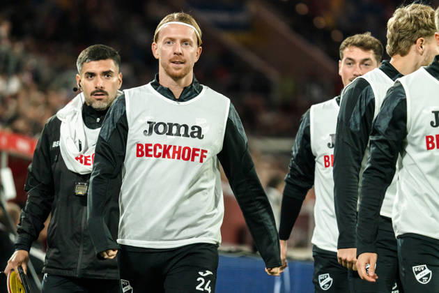 Germany 3rd Division 2026–2027: Fortuna Düsseldorf vs. SC Verl, Matchday 8, October 12, 2026, Merkur Spiel Arena, North Rhine-Westphalia, Dominik Martinovic (SC Verl), 24 Copyright: xCelinaxLeiersx