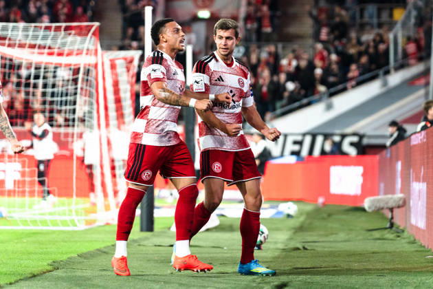 Germany 3rd Division 2026–2027 Fortuna Düsseldorf vs. SC Verl Matchday 8, October 12, 2026, Merkur Spiel Arena, North Rhine-Westphalia. Goal to make it 1–0 by Tim Oberdorf (Fortuna Düsseldorf), 15 Cheering, joy, emotions, goal celebration, Steven van der Sloot, Fortuna Düsseldorf, 2 Copyright: xCelinaxLeiersx