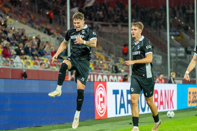 Tim Heike (SC Verl, 25) celebrates his goal to tie the game at 1–1 with a leap of joy; Nick Seidel (SC Verl, 05) joins him. Fortuna Düsseldorf vs. SC Verl, soccer, 3rd Division, Matchday 8, 2026–27 season, October 12, 2026, DFL regulations prohibit any use of photographs as image sequences and or quasi-video. Fortuna Düsseldorf vs. SC Verl, soccer, 3. Liga, Matchday 8, 2026–27 season, October 12, 2026, Düsseldorf Copyright: xEibner-Pressefoto LukasxBaldygax EP_LBA