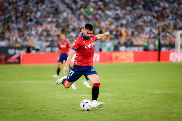 ESP LaLiga EA Sports Real Betis vs. CA Osasuna: Inigo Arguibide of Osasuna during the LaLiga EA Sports match between Real Betis and CA Osasuna played at Benito Villamarin Stadium in Seville on October 11, 2026, in Spain. Spanish Soccer Copyright: xAgenciaxLOFx