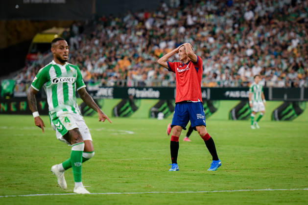 ESP LaLiga EA Sports Real Betis vs. CA Osasuna: Ante Budimir of Osasuna during the LaLiga EA Sports match between Real Betis and CA Osasuna played at Benito Villamarin Stadium in Seville on October 11, 2026, in Spain. Spanish Soccer Copyright: xAgenciaxLOFx