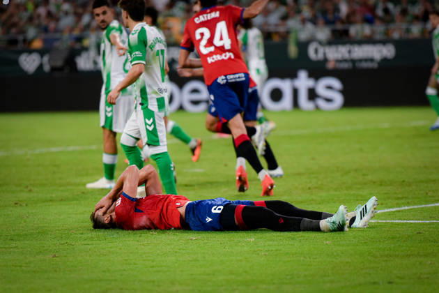 ESP LaLiga EA Sports Real Betis vs. CA Osasuna: Lucas Torro of Osasuna during the LaLiga EA Sports match between Real Betis and CA Osasuna, played at Benito Villamarín Stadium in Seville on October 11, 2026, in Spain. Spanish Soccer Copyright: xAgenciaxLOFx