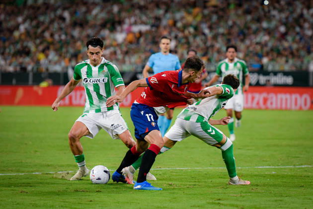 ESP LaLiga EA Sports Real Betis vs. CA Osasuna: Ante Budimir of Osasuna during the LaLiga EA Sports match between Real Betis and CA Osasuna played at Benito Villamarin Stadium in Seville on October 11, 2026, in Spain. Spanish Soccer Copyright: xAgenciaxLOFx