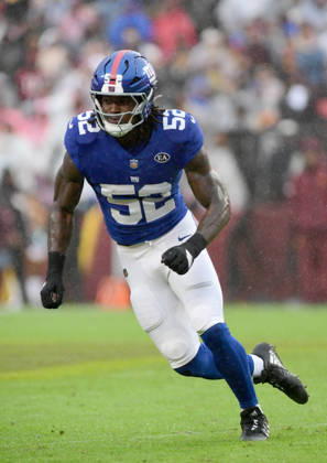 LANDOVER, MD - OCTOBER 11: Giants linebacker Arvell Reese (52) runs to the ball during the New York Giants versus Washington Commanders National Football League game at Northwest Stadium on October 11, 2026 in Landover, MD. (Photo by Randy Litzinger Icon Sportswire) NFL, American Football Herren, USA OCT 11 Giants at Commanders EDITORIAL USE ONLY Icon9662610110078