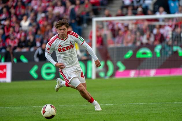 Mikey Moore, Midfielder, 1 FC Cologne 47 , , 1 FC Cologne vs. Borussia Mönchengladbach, Soccer, Bundesliga 1, Matchday 5, October 11, 2026. DFB and DFL regulations prohibit any use of photographs as image sequences and or quasi-video. Cologne, North Rhine-Westphalia, Germany Copyright: xkolbert-press MartinxWdziecznyx