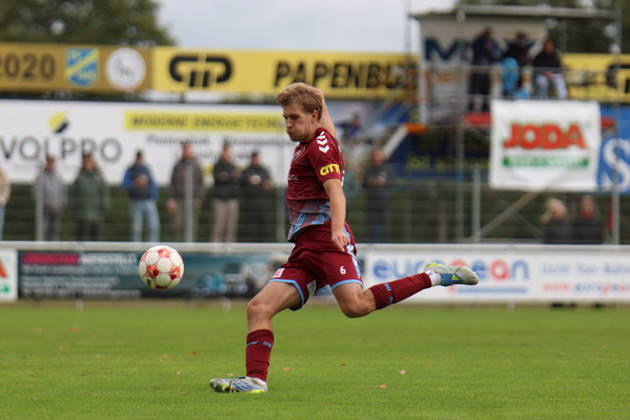 Soccer I Men s I 2026–2027 Season I Regionalliga Nord I Matchday 13 I SV Todesfelde vs. SC Weiche Flensburg I November 10, 2026 Benjamin William Lamce 6, SC Weiche Flensburg 08 Todesfelde Joda Sportpark Schleswig-Holstein, Germany Copyright: xLobeca FabianxLamprechtx