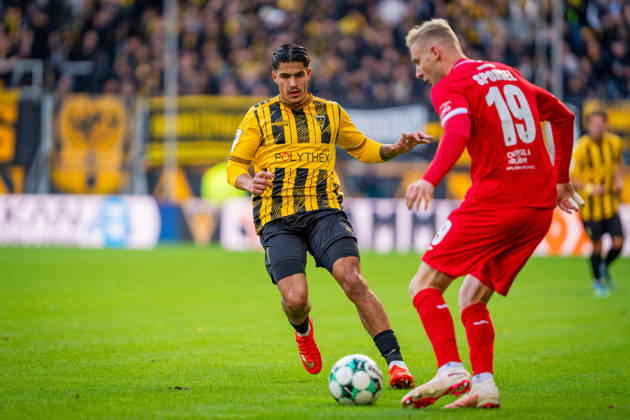 Fabio Torsiello (Alemannia Aachen, 17) vs. Meiko Sponsel (FC Viktoria Cologne, 19) TSV Alemannia Aachen vs. FC Viktoria Cologne, Soccer, 3rd Division, Matchday 8, 2026–2027 Season, October 11, 2026 DFB regulations prohibit any use of photographs as image sequences and or quasi-video TSV Alemannia Aachen vs. FC Viktoria Cologne, soccer, 3rd Division, Matchday 8, 2026–2027 season, October 11, 2026, Aachen Copyright: xEibner-Pressefoto J.xDerondeaux EP_JDU