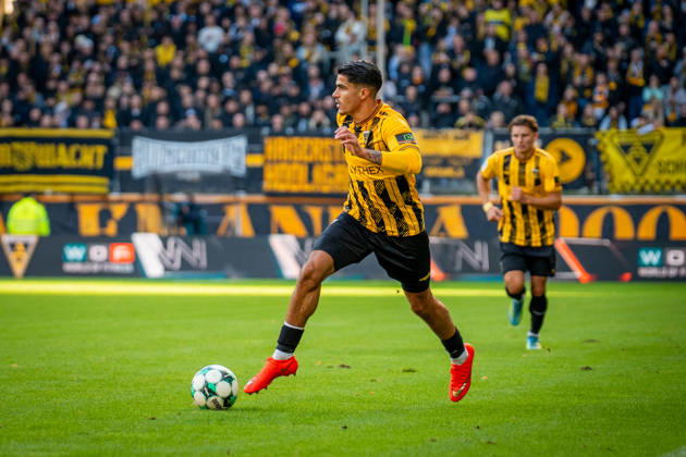 Fabio Torsiello Alemannia Aachen, 17 TSV Alemannia Aachen vs. FC Viktoria Cologne, Soccer, 3rd Division, Matchday 8, 2026–2027 Season, October 11, 2026 DFB regulations prohibit any use of photographs as image sequences and or quasi-video TSV Alemannia Aachen vs. FC Viktoria Cologne, soccer, 3. Liga, Matchday 8, 2026–2027 season, October 11, 2026, Aachen Copyright: xEibner-Pressefoto J.xDerondeaux EP_JDU