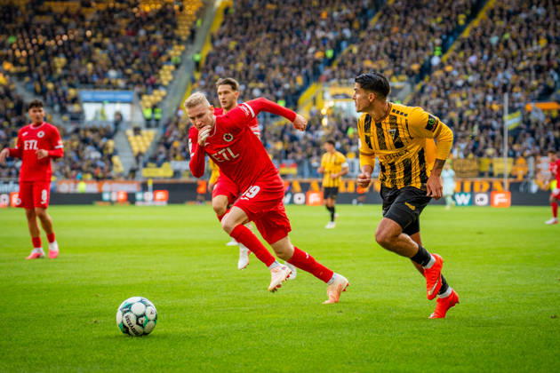 Fabio Torsiello (Alemannia Aachen, 17) vs. Meiko Sponsel (FC Viktoria Cologne, 19) TSV Alemannia Aachen vs. FC Viktoria Cologne, Soccer, 3rd Division, Matchday 8, 2026–2027 Season, October 11, 2026 DFB regulations prohibit any use of photographs as image sequences and or quasi-video TSV Alemannia Aachen vs. FC Viktoria Cologne, soccer, 3. Liga, Matchday 8, 2026–2027 season, October 11, 2026, Aachen Copyright: xEibner-Pressefoto J.xDerondeaux EP_JDU