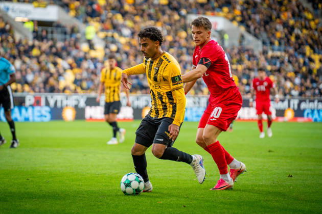 Mehdi Loune, Alemannia Aachen, 10, and David Otto, FC Viktoria Cologne, 10; TSV Alemannia Aachen vs. FC Viktoria Cologne, soccer, 3rd Division, Matchday 8, 2026–2027 season, October 11, 2026 DFB regulations prohibit any use of photographs as image sequences and or quasi-video TSV Alemannia Aachen vs. FC Viktoria Cologne, soccer, 3. Liga, Matchday 8, 2026–2027 season, October 11, 2026, Aachen Copyright: xEibner-Pressefoto J.xDerondeaux EP_JDU