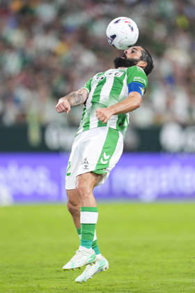 October 11, 2026, Sevilla, Sevilla, Spain: Francisco Alarcon Isco of Real Betis Balompie in action during the Spanish league, LaLiga EA Sports, football match played between Real Betis and CA Osasuna at La Cartuja stadium on October 11, 2026, in Sevilla, Spain. Sevilla Spain - ZUMAa181 20261011_zaa_a181_323 Copyright: xJoaquinxCorcherox