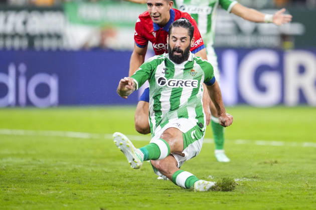 October 11, 2026, Sevilla, Sevilla, Spain: Francisco Alarcon Isco of Real Betis Balompie shoots for goal during the Spanish league, LaLiga EA Sports, football match played between Real Betis and CA Osasuna at La Cartuja stadium on October 11, 2026, in Sevilla, Spain. Sevilla Spain - ZUMAa181 20261011_zaa_a181_315 Copyright: xJoaquinxCorcherox