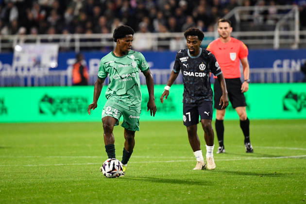 ESTAC Troyes v Olympique de Marseille - Ligue 1 McDonald s 2026 2027 Karim DERMANE of Troyes and Angel GOMES of Marseille during Ligue 1 McDonald s match between Troyes and Marseille at Stade de l Aube on October 11, 2026 in Troyes, France. Troyes France  Copyright: xEwenxGavetx 776573381