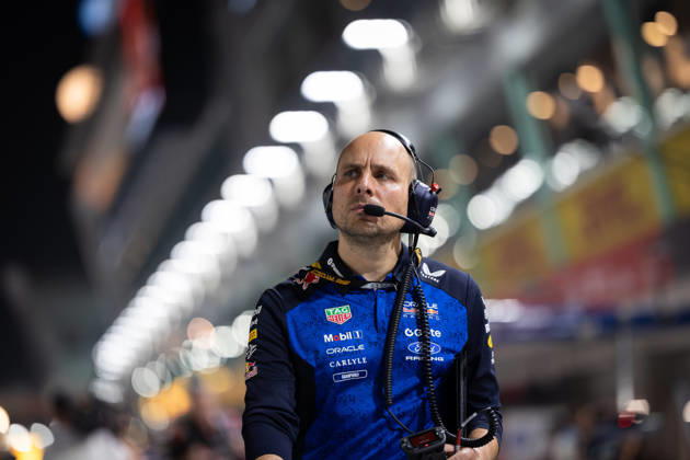 F1 - SINGAPORE GRAND PRIX 2026 LAMBIASE Gianpiero, Head of Race Engineering at Red Bull Racing, portrait, grid during the 2026 Formula 1 Singapore Grand Prix, 17th round of the 2026 Formula One World Championship, WM, Weltmeisterschaft from October 9 to 11, 2026 on the Marina Bay Street Circuit, in Singapore, Singapore - SingaporeSingapore  Copyright: xAndrÃ xFerreirax