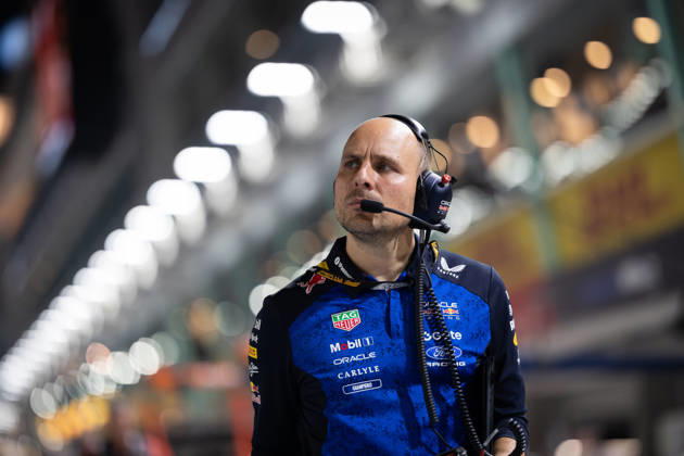 F1 - SINGAPORE GRAND PRIX 2026 LAMBIASE Gianpiero, Head of Race Engineering at Red Bull Racing, portrait, grid during the 2026 Formula 1 Singapore Grand Prix, 17th round of the 2026 Formula One World Championship, WM, Weltmeisterschaft from October 9 to 11, 2026 on the Marina Bay Street Circuit, in Singapore, Singapore - SingaporeSingapore  Copyright: xAndrÃ xFerreirax