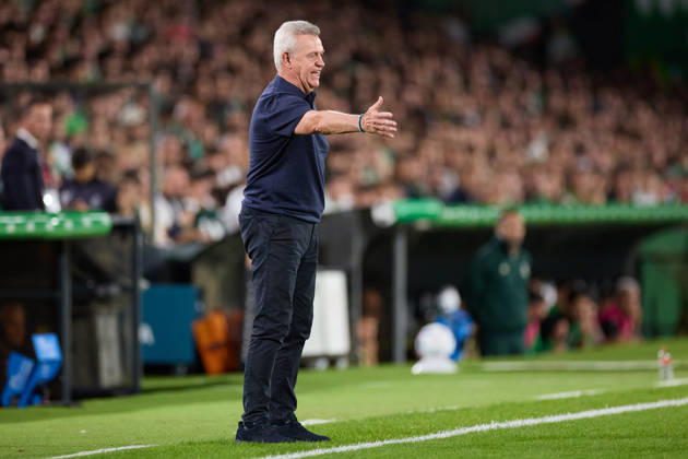 October 11, 2026, Santander, Cantabria, Spain: Javier Aguirre head coach of Valencia CF reacts during the LaLiga EA Sports match between Real Racing Club de Santander and Valencia CF at Campos de de El Sardinero on October 11, 2026, in Santander, Spain. Santander Spain - ZUMAa181 20261011_zaa_a181_362 Copyright: xRicardoxLarreinax