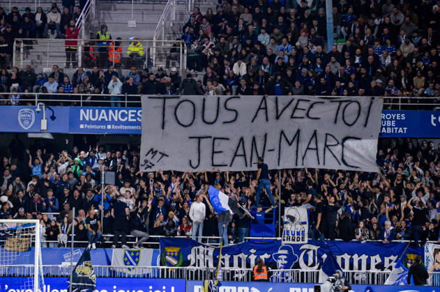 FOOTBALL : ESTAC Troyes vs Olympique de Marseille - Ligue 1 - Journà e 6 - 11 10 2026 Supporters de l™ESTAC Troyes - Ambiance TroyesFrance Copyright: xBaptistexAutissierx