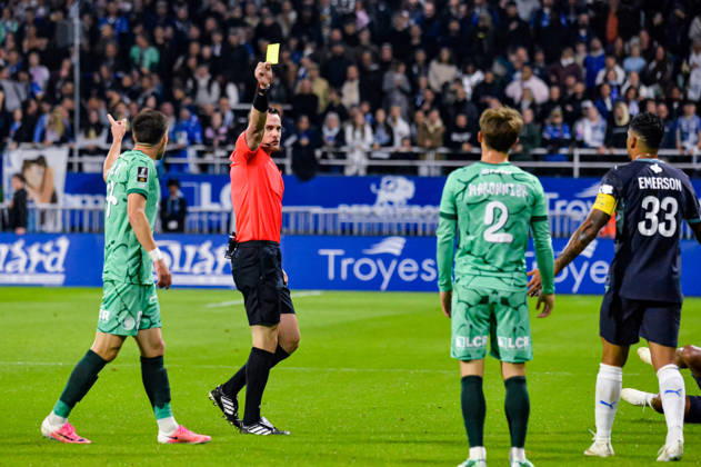 FOOTBALL : ESTAC Troyes vs Olympique de Marseille - Ligue 1 - Journà e 6 - 11 10 2026 Guillaume Paradis (Arbitre Central) TroyesFrance Copyright: xBaptistexAutissierx