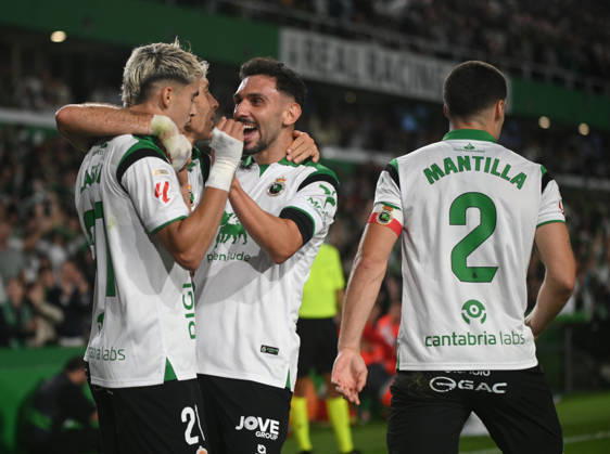 ESP LaLiga EA Sports: Racing Santander vs. Valencia CF — Yassir Zabiri of Racing Santander scores a goal and celebrates during the LaLiga EA Sports match between Racing Santander and Valencia CF, played at Campos de Sport de El Sardinero Stadium in Cantabria on October 11, 2026, in Spain. Spanish Soccer Copyright: xAgenciaxLOFx