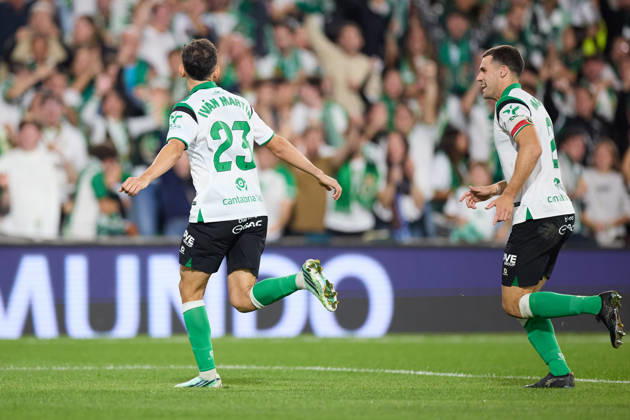 October 11, 2026, Santander, Cantabria, Spain: Ivan Martin of Real Racing Club de Santander celebrates after scoring the team s second goal during the LaLiga EA Sports match between Real Racing Club de Santander and Valencia CF at Campos de de El Sardinero on October 11, 2026, in Santander, Spain. Real Racing Club De Santander V Valencia CF - LaLiga EA Sports - ZUMAa181 20261011_zaa_a181_374 Copyright: xRicardoxLarreinax