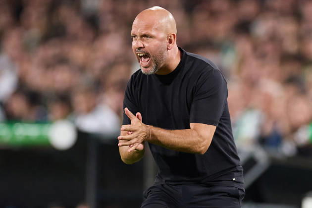 October 11, 2026, Santander, Cantabria, Spain: Jose Alberto Lopez head coach of Real Racing Club de Santander reacts during the LaLiga EA Sports match between Real Racing Club de Santander and Valencia CF at Campos de de El Sardinero on October 11, 2026, in Santander, Spain. Real Racing Club De Santander V Valencia CF - LaLiga EA Sports - ZUMAa181 20261011_zaa_a181_375 Copyright: xRicardoxLarreinax