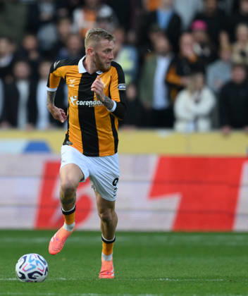 Hull City v Everton Premier League Hull City s Oli McBurnie during the Premier League match at the MKM Stadium, Hull 11 10 2026 UK Newspapers OUT Copyright: xDanielxHamburyx FIL-24042-0126