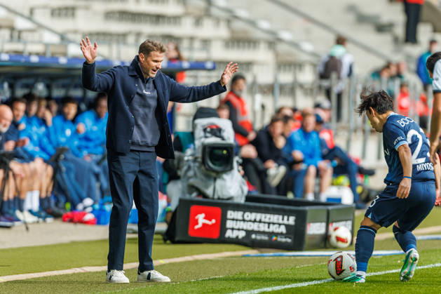 DSC Arminia Bielefeld coach Oliver Kirch watches during the 2. Bundesliga match between VfL Bochum and Arminia Bielefeld, Ruhrstadion on October 11, 2026, in Bochum, Germany. Photo by Mario Hommes, DeFodi Images. Coach Oliver Kirch of DSC Arminia Bielefeld looks on during the 2nd Bundesliga match between VfL Bochum and Arminia Bielefeld at Vonovia Ruhrstadion on October 11, 2026 in Bochum, Germany. Photo by Mario Hommes, DeFodi Images. DFB and DFL regulations prohibit any use of photographs as image sequences and or quasi-video. Photo by Mario Hommes, DeFodi Images