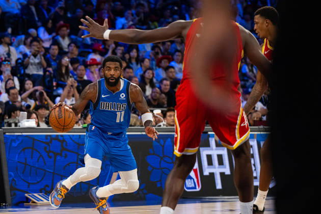 (261011) -- MACAO, Oct. 11, 2026 -- Kyrie Irving (L) of Dallas Mavericks dribbles during the 2026-2027 NBA, Basketball Herren, USA preseason game between Dallas Mavericks and Houston Rockets in Macao, south China, on Oct. 11, 2026. ) (SP)CHINA-MACAO-BASKETBALL-NBA PRESEASON-ROCKETS VS MAVERICKS (CN) CheongxKamxKa 