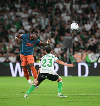 ESP LaLiga EA Sports: Racing Santander vs. Valencia CF — Aliou Dieng of Valencia CF during the LaLiga EA Sports match between Racing Santander and Valencia CF, played at Campos de Sport de El Sardinero Stadium in Cantabria on October 11, 2026, in Spain — Spanish Soccer Copyright: xAgenciaxLOFx