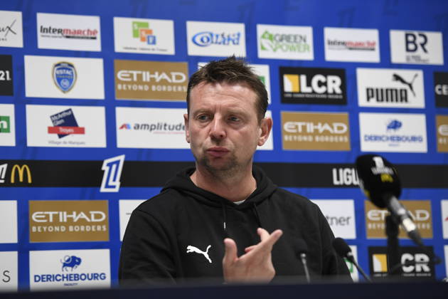 ESTAC Troyes v Olympique de Marseille - Ligue 1 McDonald s 2026 2027 Stephane DUMONT Head Coach of Troyes during Ligue 1 McDonald s match between Troyes and Marseille at Stade de l Aube on October 11, 2026 in Troyes, France. Troyes France  Copyright: xEwenxGavetx 776573381