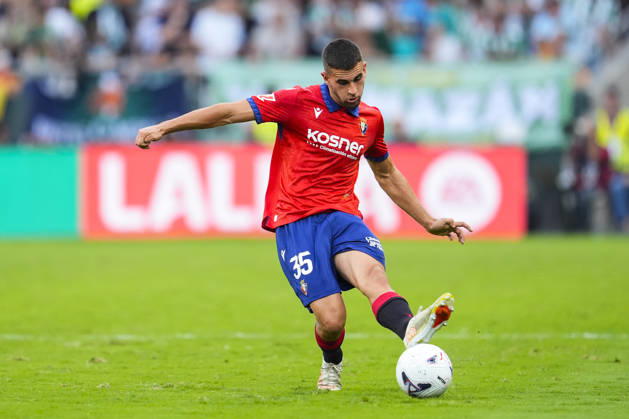 October 11, 2026, Sevilla, Sevilla, Spain: Unai Santos of CA Osasuna in action during the Spanish league, LaLiga EA Sports, football match played between Real Betis and CA Osasuna at La Cartuja stadium on October 11, 2026, in Sevilla, Spain. Sevilla Spain - ZUMAa181 20261011_zaa_a181_261 Copyright: xJoaquinxCorcherox