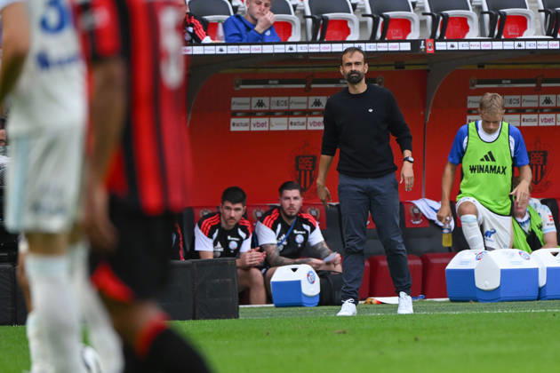 FOOTBALL : OGC Nice VS RC Strasbourg Alsace - Ligue 1 McDonald s - 11 10 2026 Hugo Oliveira (Coach RCSA) - Ligue 1 McDonald™s match between OGC Nice and Racing Club de Strasbourg Alsace on October 11, 2026 at the Allianz Riviera Stadium in Nice. NiceFrance  Copyright: xWilliamxCannarellax