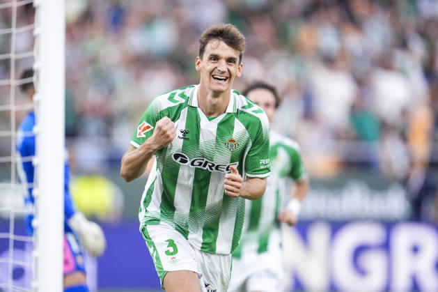 October 11, 2026, Sevilla, Sevilla, Spain: Diego Llorente of Real Betis Balompie celebrates a goal during the Spanish league, LaLiga EA Sports, football match played between Real Betis and CA Osasuna at La Cartuja stadium on October 11, 2026, in Sevilla, Spain. Sevilla Spain - ZUMAa181 20261011_zaa_a181_280 Copyright: xJoaquinxCorcherox