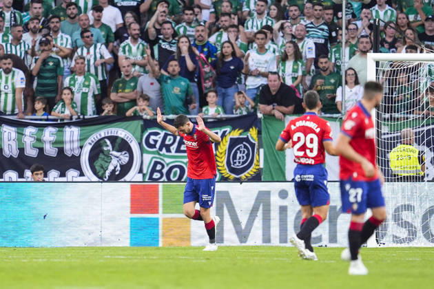 October 11, 2026, Sevilla, Sevilla, Spain: Raul Garcia of CA Osasuna celebrates a goal during the Spanish league, LaLiga EA Sports, football match played between Real Betis and CA Osasuna at La Cartuja stadium on October 11, 2026, in Sevilla, Spain. Sevilla Spain - ZUMAa181 20261011_zaa_a181_283 Copyright: xJoaquinxCorcherox