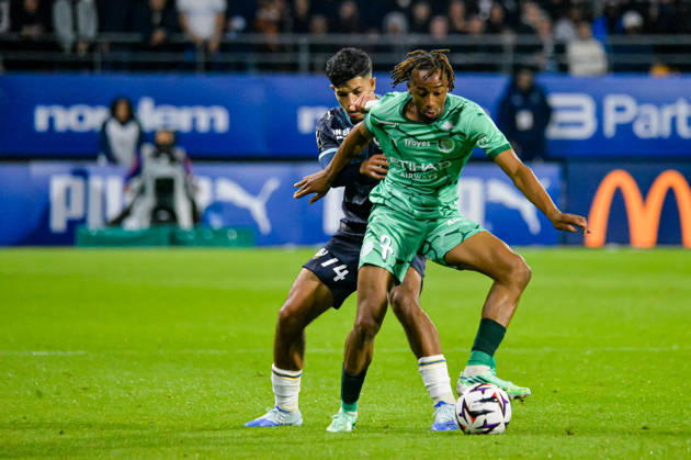 FOOTBALL : ESTAC Troyes vs Olympique de Marseille - Ligue 1 - JournÃ e 6 - 11 10 2026 Kandet Diawara (ESTAC Troyes) Kelyann Bezahaf (OM) TroyesFrance  Copyright: xBaptistexAutissierx