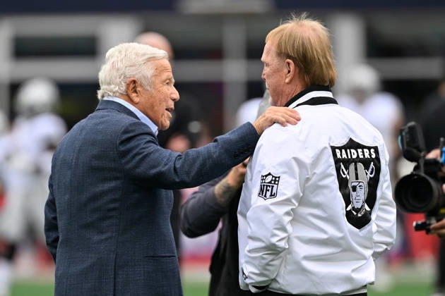 Oct 11, 2026; Foxborough, MA, USA; New England Patriots owner Robert Kraft (left) and Las Vegas Raiders controlling owner Mark Davis (right) talk before a game at Gillette Stadium. Mandatory Credit: -Cal Media Foxborough USA - ZUMAc04_ 20261011_zma_c04_129 Copyright: xEricxCanhax