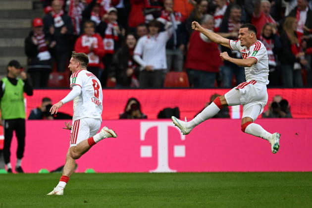 Isak Johannesson (Cologne 8) celebrates after scoring the 1-0 goal with Said El Mala (Cologne 10, 11, 10, 2026) ¢ Soccer ¢ 1. FC Cologne vs. Borussia Mönchengladbach, RheinEnergieStadion, Cologne, DFB and DFL regulations prohibit any use of photographs as image sequences and or quasi-video. NRW, Germany Copyright: xpepphotox xHorstxMauelshagenx pep00321, pep_20261011_hm