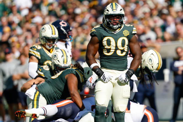 Oct 11, 2026; Green Bay, WI, USA; Green Bay Packers defensive end Barryn Sorrell (99) celebrates during NFL, American Football Herren, USA game action against the Chicago Bears at Lambeau Field. Mandatory Credit: -Cal Media Green Bay USA - ZUMAc04_ 20261011_zma_c04_225 Copyright: xDarrenxLeex