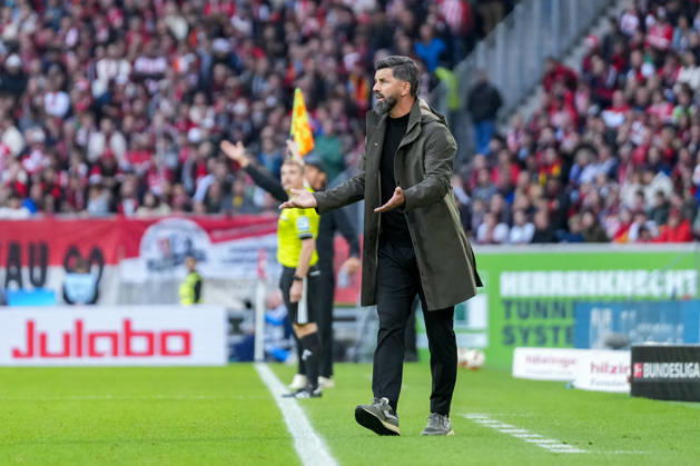 Miron Muslic, FC Schalke 04, Head Coach, Germany, Soccer, Bundesliga 1, Matchday 5, 2026–2027, SC Freiburg vs. FC Schalke 04, October 11, 2026, Europa-Park Stadium, Freiburg, Freiburg, Europa-Park Stadium, Baden-Württemberg, Germany Copyright: xArnexAmbergx