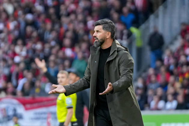 Miron Muslic, FC Schalke 04, Head Coach, Germany, Soccer, Bundesliga 1, Matchday 5, 2026–2027, SC Freiburg vs. FC Schalke 04, October 11, 2026, Europa-Park Stadium, Freiburg, Freiburg, Europa-Park Stadium, Baden-Württemberg, Germany Copyright: xArnexAmbergx