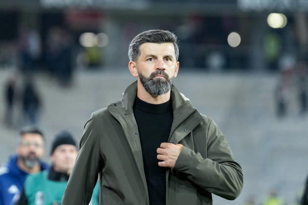 Miron Muslic, FC Schalke 04, Head Coach, Germany, Soccer, Bundesliga 1, Matchday 5, 2026–2027, SC Freiburg vs. FC Schalke 04, October 11, 2026, Europa-Park Stadium, Freiburg, Freiburg, Europa-Park Stadium, Baden-Württemberg, Germany Copyright: xArnexAmbergx