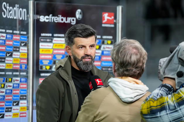 Miron Muslic, FC Schalke 04, Head Coach, Germany, Soccer, Bundesliga 1, Matchday 5, 2026–2027, SC Freiburg vs. FC Schalke 04, October 11, 2026, Europa-Park Stadium, Freiburg, Freiburg, Europa-Park Stadium, Baden-Württemberg, Germany Copyright: xArnexAmbergx