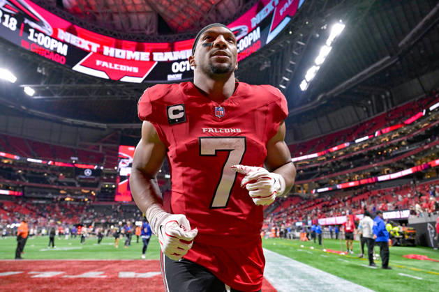 ATLANTA, GA - OCTOBER 11: Atlanta running back Bijan Robinson (7) reacts following the conclusion of the NFL, American Football Herren, USA game between the Baltimore Ravens and the Atlanta Falcons on October 11th, 2026 at Mercedes-Benz Stadium in Atlanta, GA. (Photo by Rich von Biberstein Icon Sportswire) NFL: OCT 11 Ravens at Falcons EDITORIAL USE ONLY Icon261011021