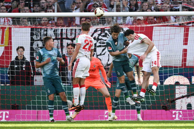 Jan Leszczynski, Borussia Mönchengladbach; Sebastian Sebulonsen, 1. FC Köln; Goalkeeper Moritz Nicolas, Borussia Mönchengladbach; Daiki Hashioka, Borussia Mönchengladbach; Luka Lochoshvili, 1. FC Köln; from left, November 11, 2026, Soccer, Bundesliga 1, 2026–2027 season, Matchday 5, 1. FC Köln vs. Borussia Mönchengladbach. DFL regulations prohibit any use of photographs as image sequences and or quasi-video. Cologne, RheinEnergie Stadium, North Rhine-Westphalia, Germany Team2