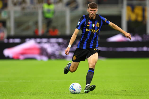 Serie A Fc Internazionale - Parma Calcio Petar Sucic of Fc Internazionale in action during the Serie A match beetween Fc Internazionale and Parma Calcio at Stadio Giuseppe Meazza on October 10 2026 in Milan Italy . Milano Stadio Giuseppe Meazza Italy Copyright: xMarcoxCanonierox