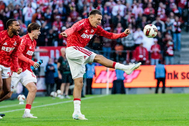 KOELN, GERMANY - OCTOBER 11: Said El Mala (1. FC Koeln, 10) celebrates after the final whistle of the Bundesliga match between 1. FC Koeln vs. Borussia Moenchengladbach at Rheinenergie-Stadion on matchday 5 of the 1. Bundesliga on October 11, 2026 in Koeln, Germany. DFL REGULATIONS PROHIBIT ANY USE OF PHOTOGRAPHS AS IMAGE SEQUENCES AND OR QUASI-VIDEO. North Rhine Westphalia Germany Copyright: xSteffiexWunderlx