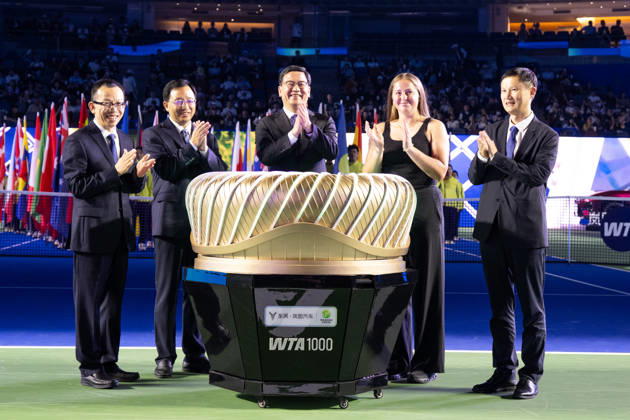 (261012) -- WUHAN, Oct. 12, 2026 -- Jelena Ostapenko (2nd R) of Latvia attends the opening ceremony of the 2026 Wuhan Open tennis tournament in Wuhan, capital of central China s Hubei Province, Oct. 12, 2026. ) (SP)CHINA-WUHAN-TENNIS-WUHAN OPEN-OPENING CEREMONY (CN) XiaoxYijiu 