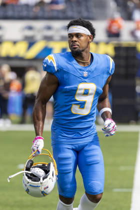 October 11, 2026, Inglewood, California, USA: Los Angeles Chargers wide receiver Tre Harris (9) warms up before an NFL, American Football Herren, USA football game against Denver Broncos, in Inglewood, Calif. on Sunday Oct. 11, 2026. NHL, Eishockey Herren, USA 2026: LA Chargers Vs Denver Broncos  - ZUMAc68_ 20261011_zaf_c68_058 Copyright: xRingoxChiux